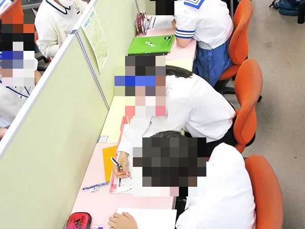 早稲田アイ・スタディ 黒髪教室のサムネイル画像 3