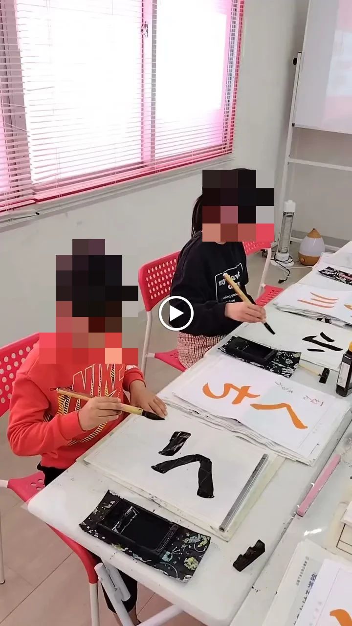 Peby College 絵画・ものづくり 春日キャンパスのサムネイル画像 5