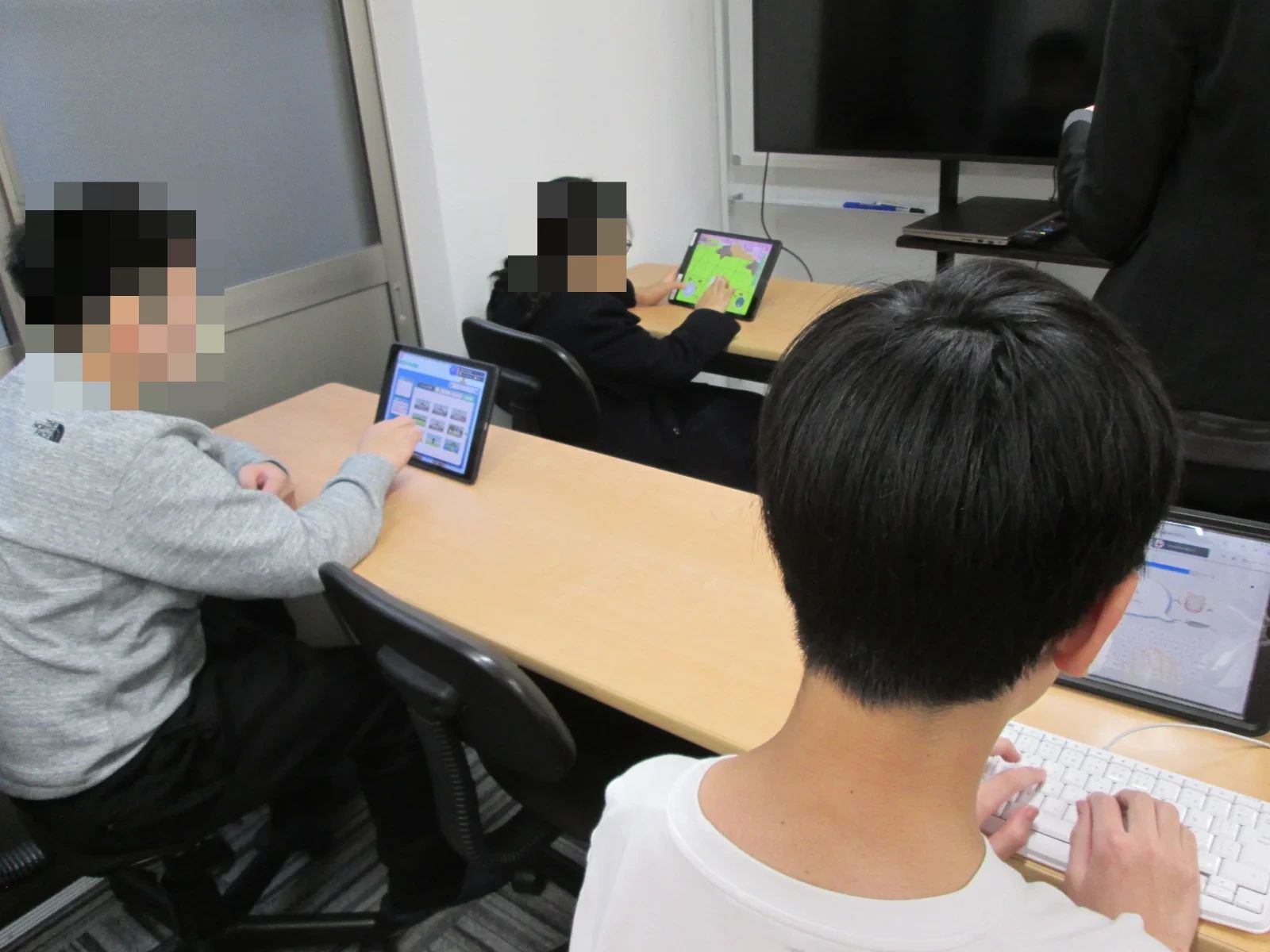 プログラミング教育 HALLO スクールIE 桜上水校のサムネイル画像 5