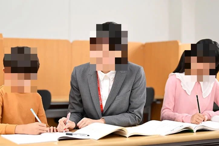 プログラミング教育 HALLO キッズデュオ 藤が丘西校のサムネイル画像 5