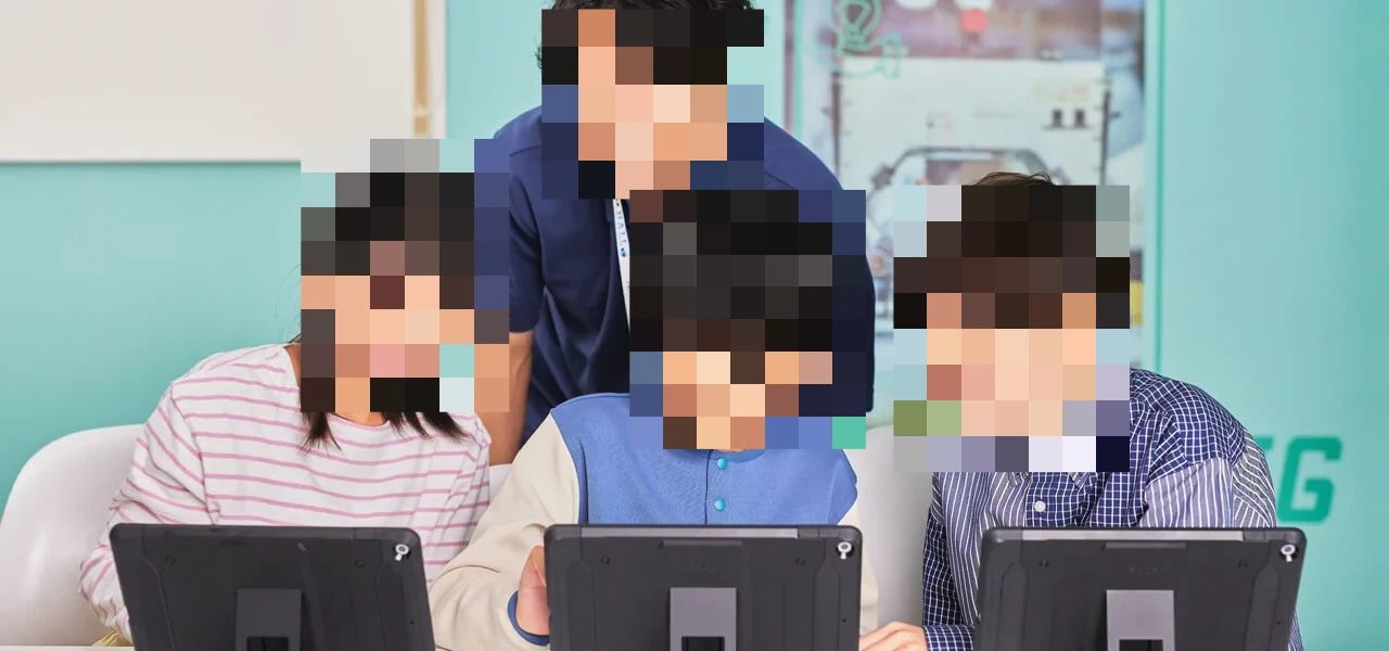 プログラミング教育 HALLO スクールIE二和向台校のサムネイル画像 3