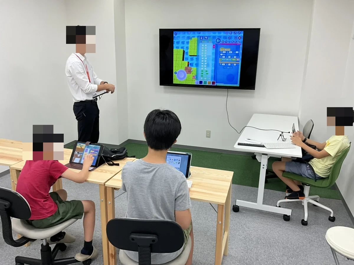 プログラミング教育 HALLO スクールIE 黄檗校のサムネイル画像 2