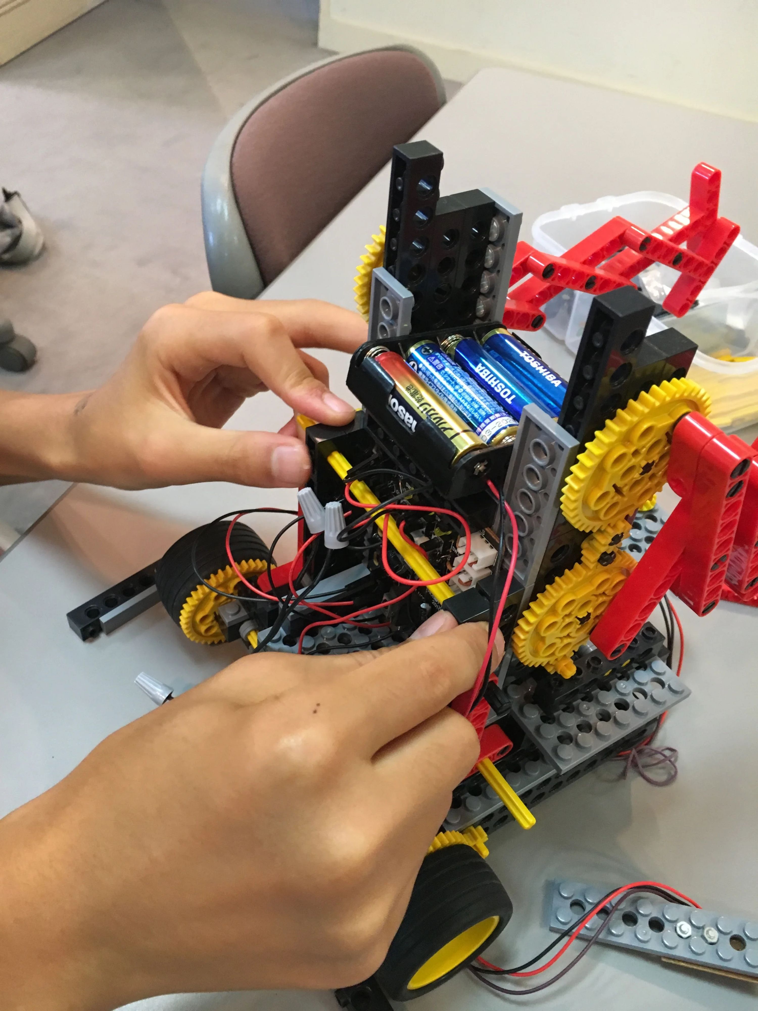 ヒューマンアカデミージュニアロボット教室 高浜教室のサムネイル画像 4