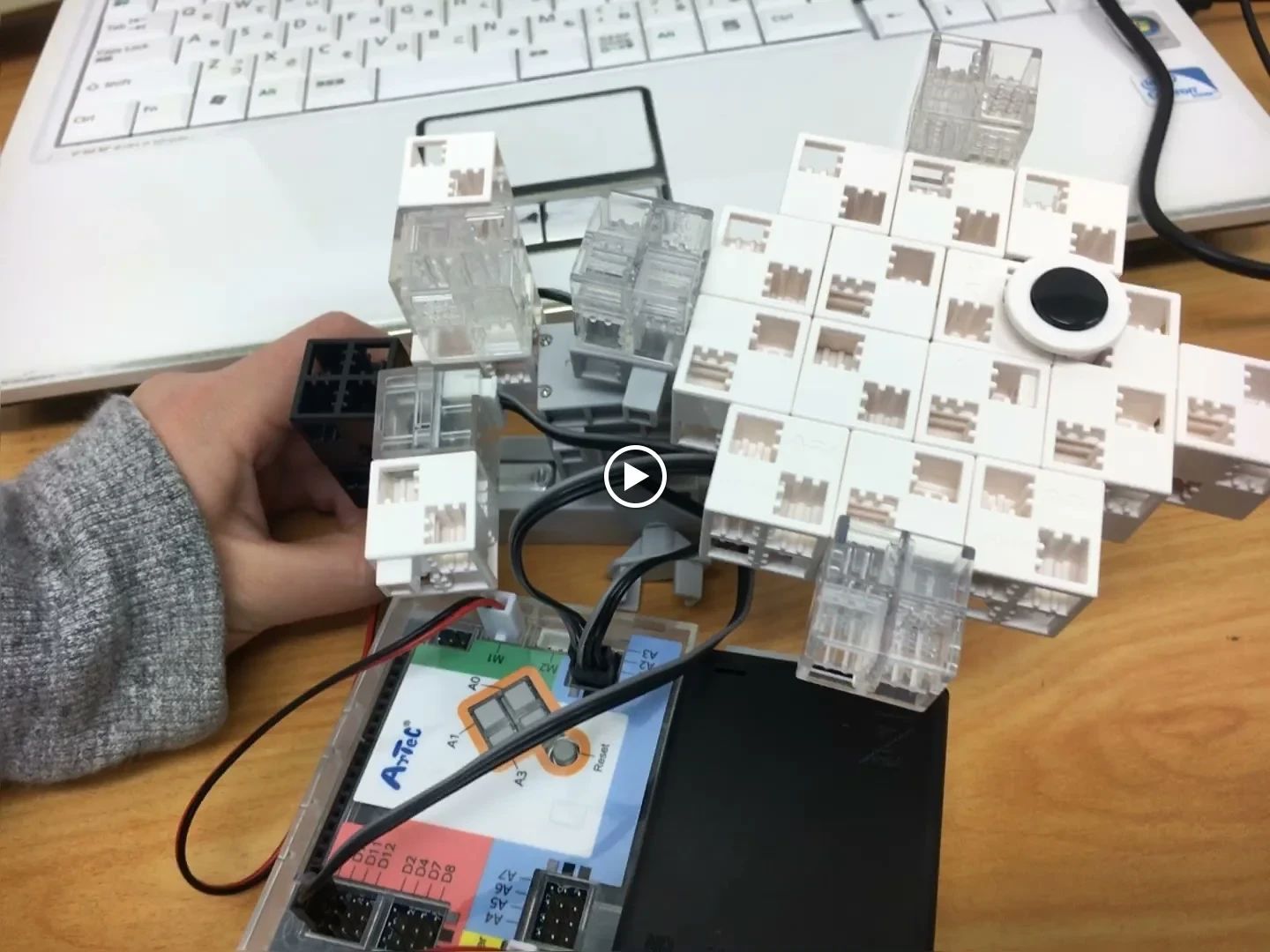 アーテック自考力キッズ 森本ぱそこん教室のサムネイル画像 3