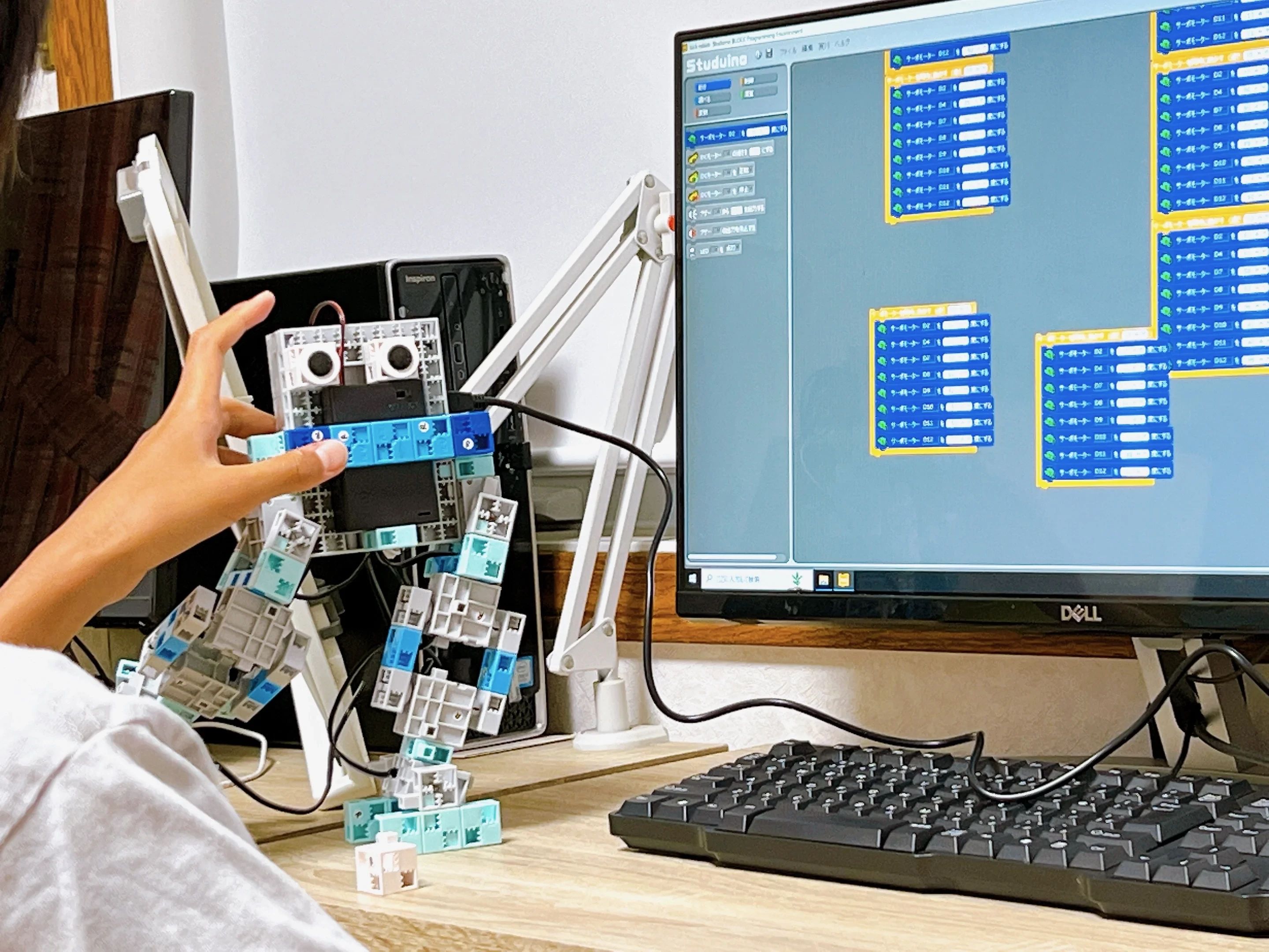 エジソンアカデミー バレッドキッズ鶴が丘教室のサムネイル画像 3