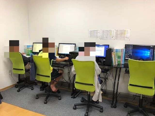 エジソンアカデミー バレッドキッズ 朝日教室のサムネイル画像 3