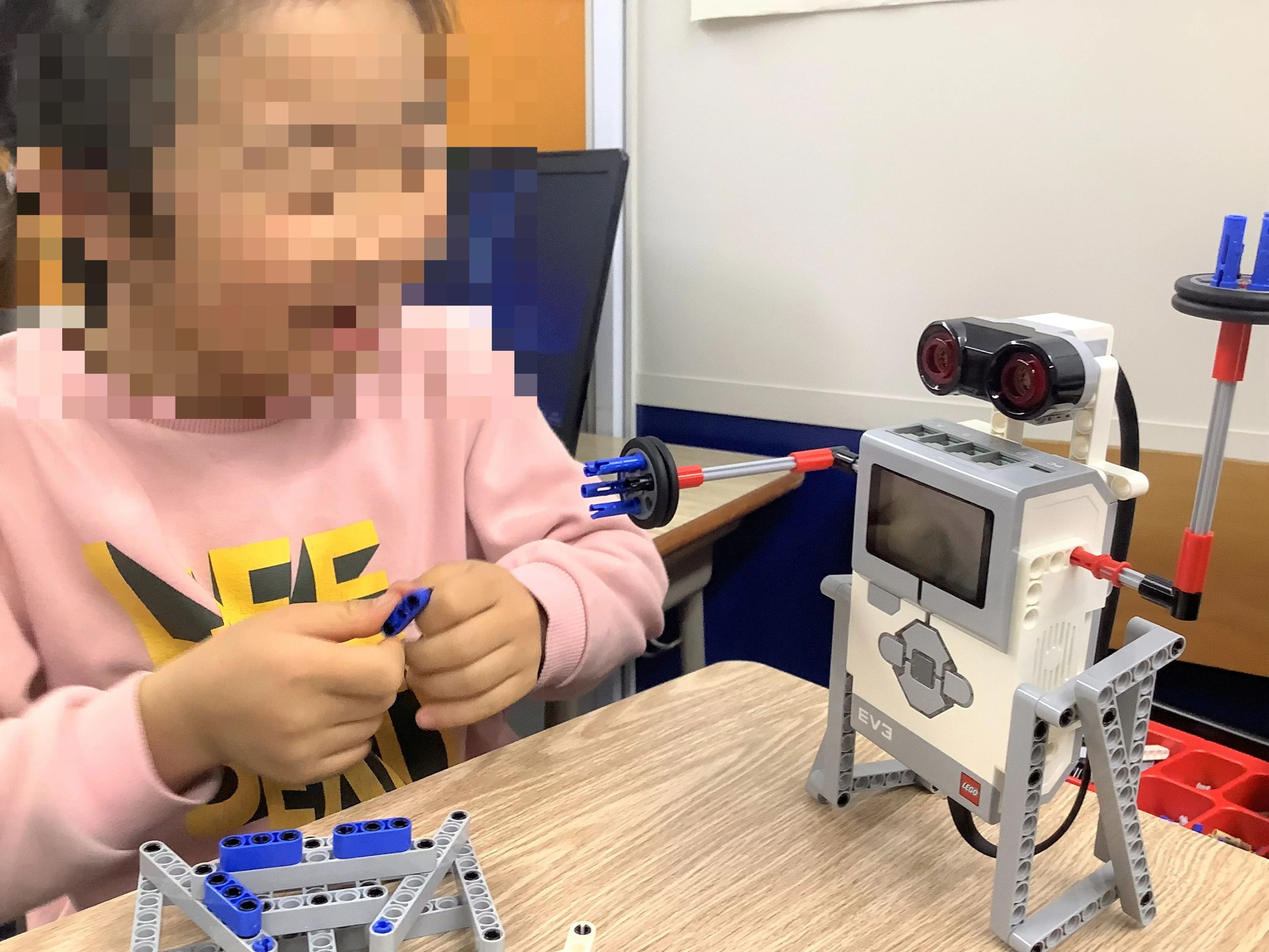 ロボット科学教育 Crefus(クレファス) 池袋校のサムネイル画像 3