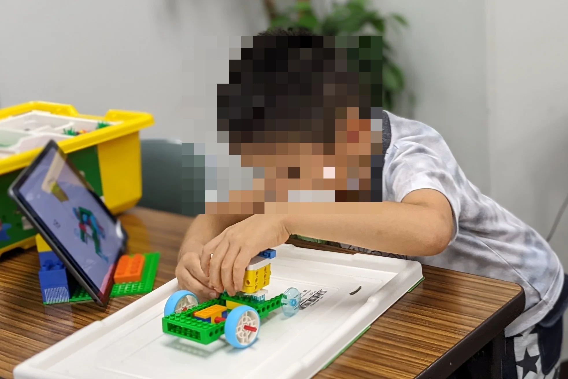 ロボット科学教育 Crefus(クレファス) Kicks ×crefus広島皆実校のサムネイル画像 3