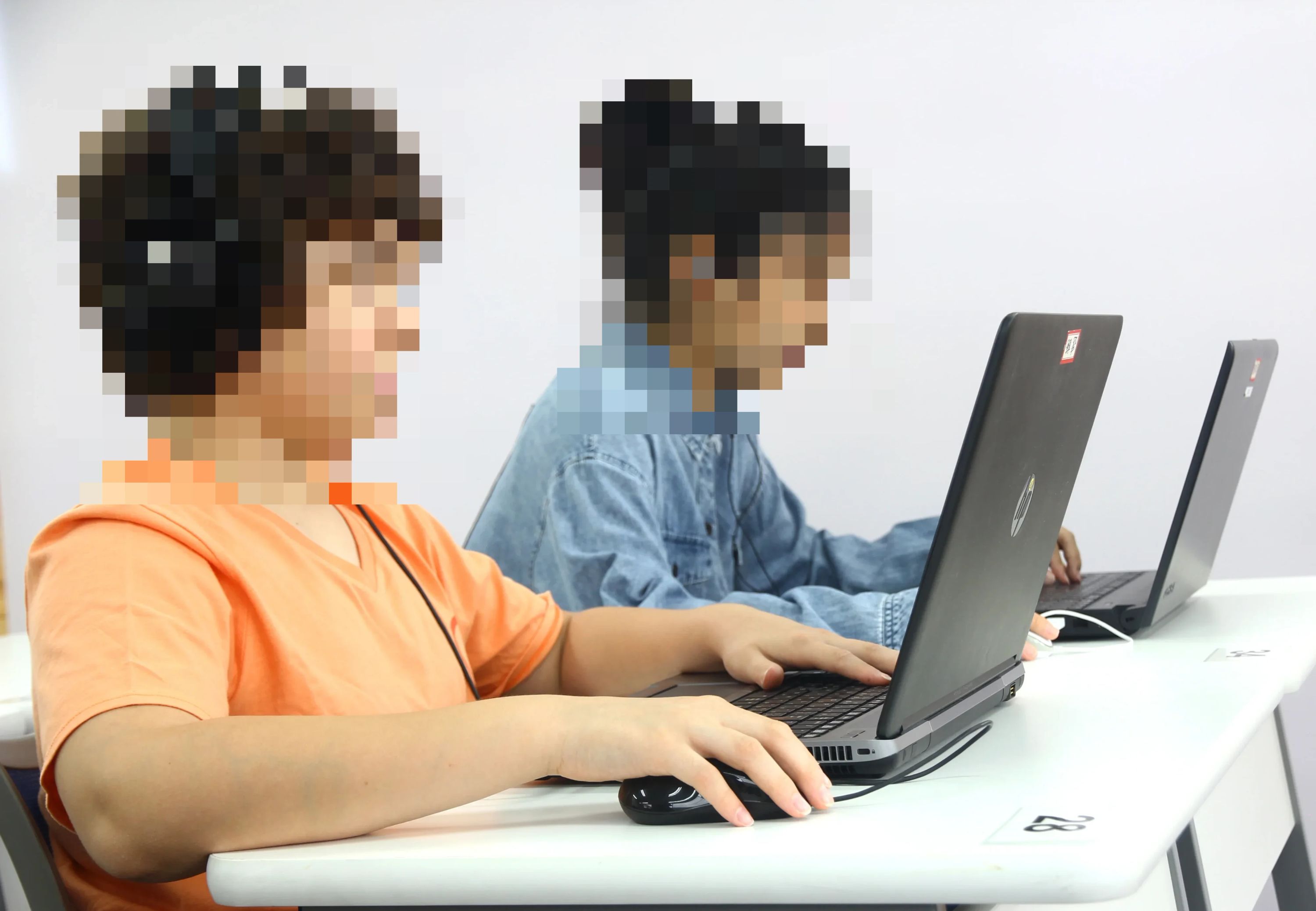 アンプログラミングクラブ 千種本部教室のサムネイル画像 5