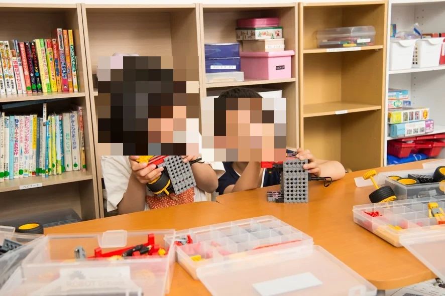 ヒューマンアカデミージュニアロボット教室 ロボティクスプロフェッサーコース 加古川米田のサムネイル画像 3