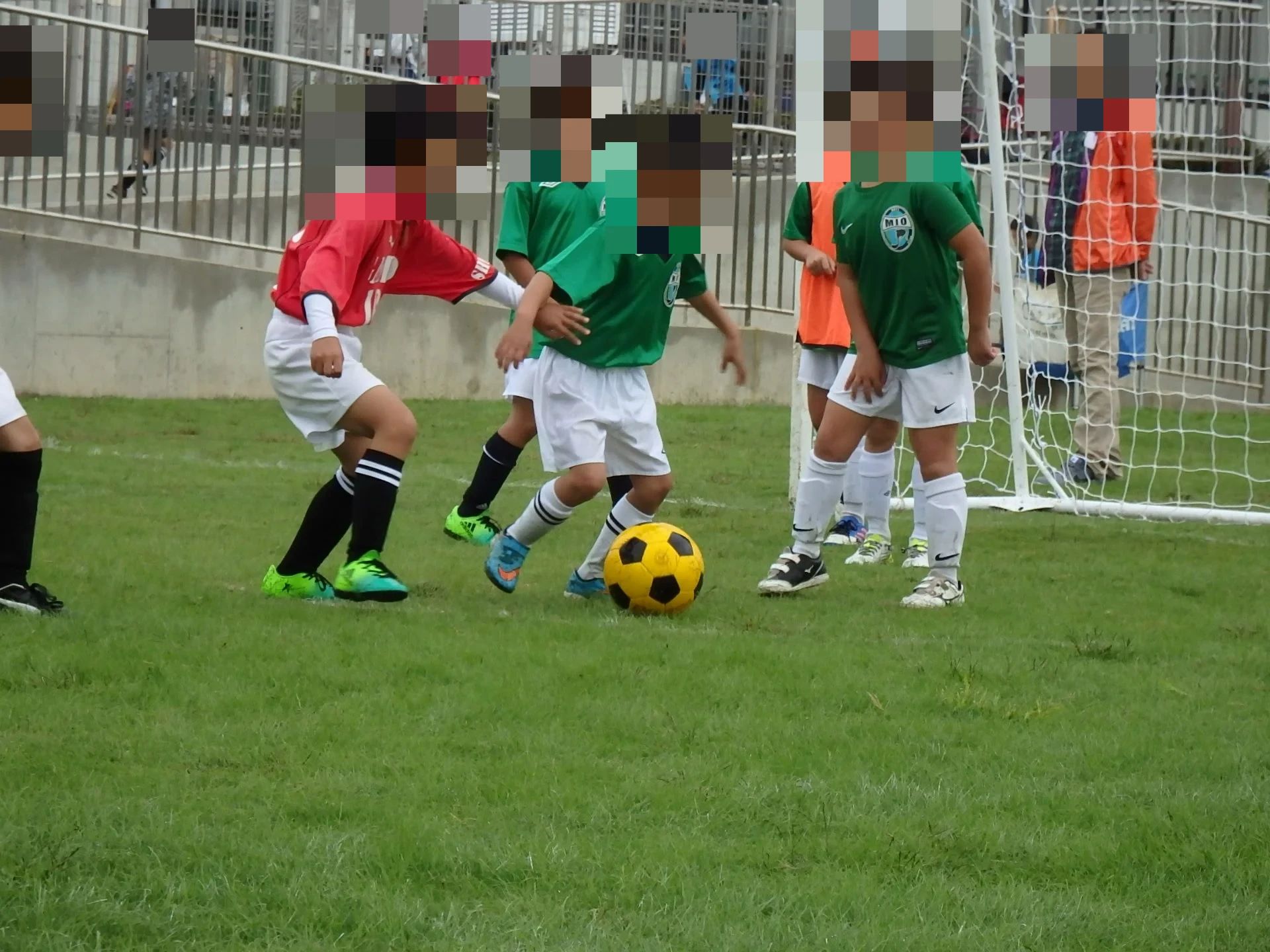 MIO(ミーオ) SPORTS CLUB サッカー 東近江市立箕作小学校のサムネイル画像 4