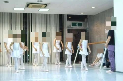CTBスタジオ バレエ 二条室町教室のサムネイル画像 3