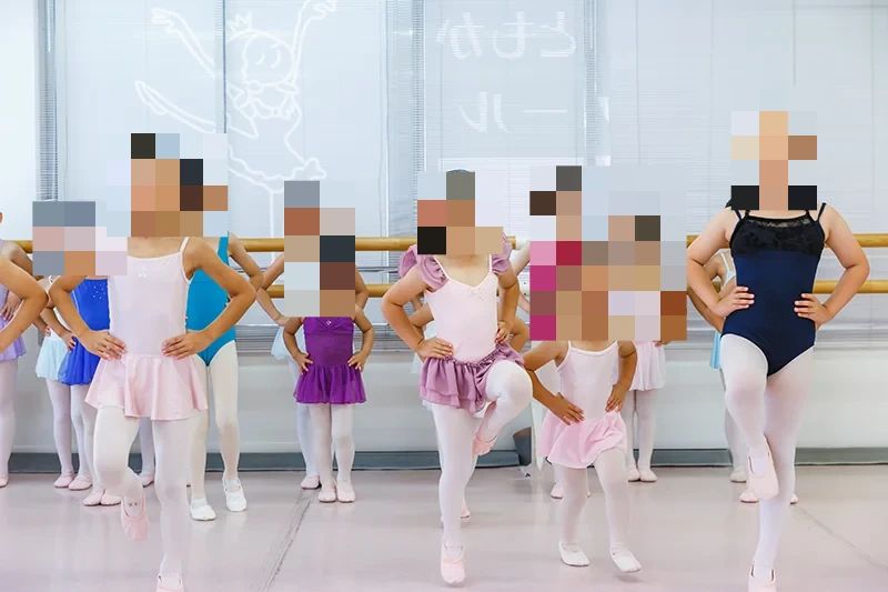 ラ・レーヌ バレエ 南観音教室のサムネイル画像 2