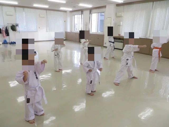 清心流空手道住吉塾 空手 前田教室のサムネイル画像 3