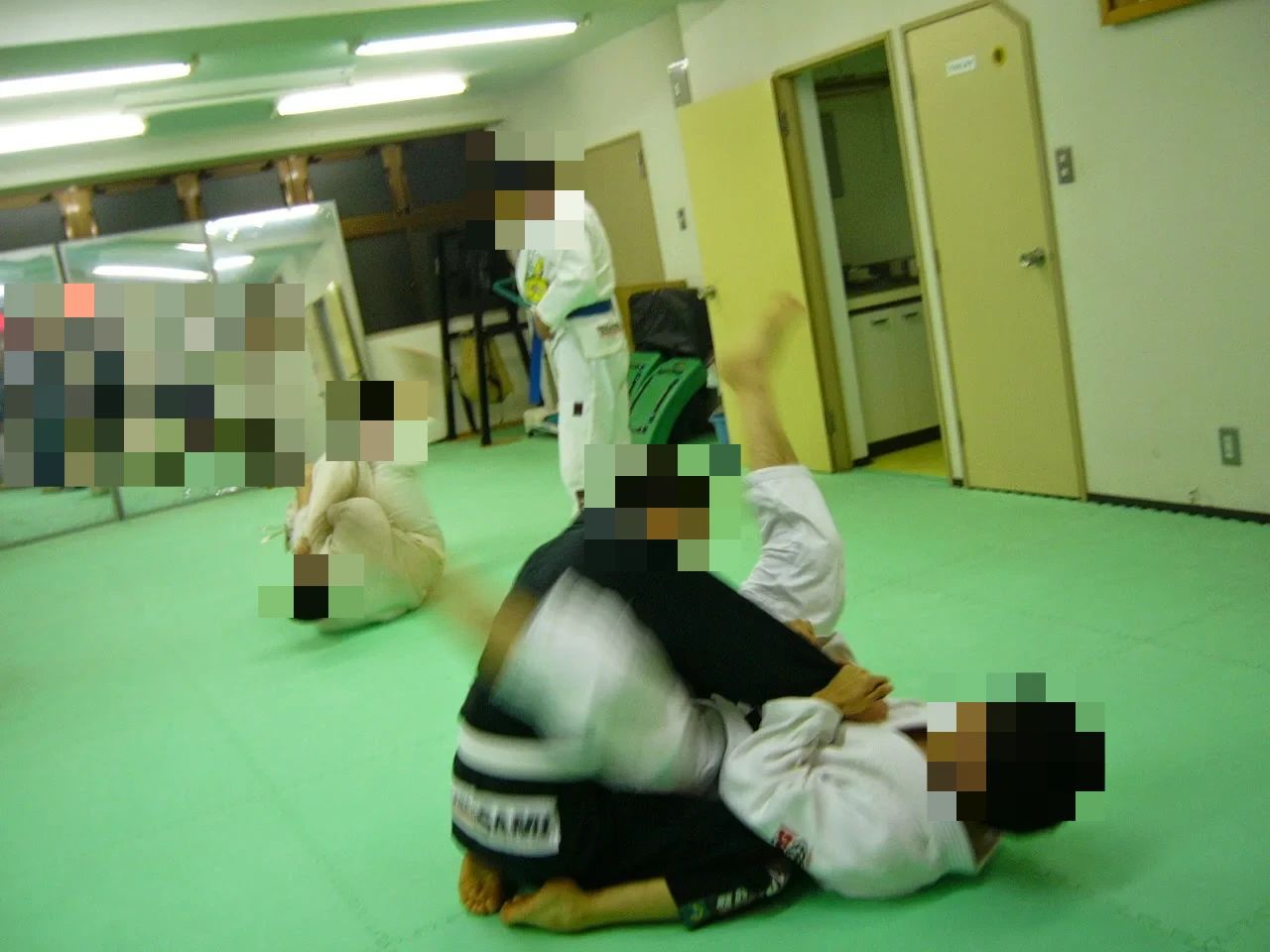 沖縄剛柔流空手道 琉武館 滝野川教室のサムネイル画像 3