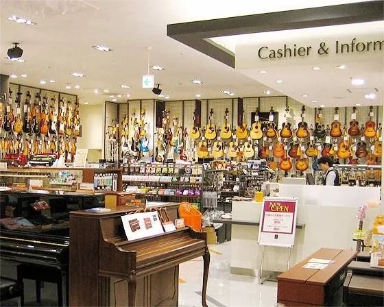島村楽器の音楽教室 イオンモール千葉ニュータウン店 エレキベースのメイン画像