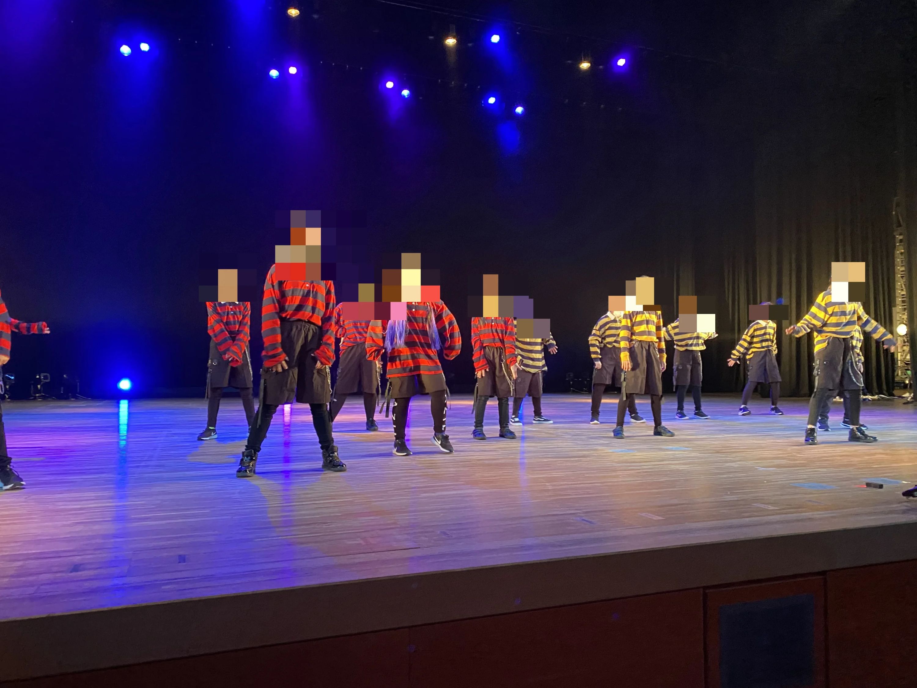 Red Family(レッドファミリー) ダンス 西大路町町会館のサムネイル画像 3