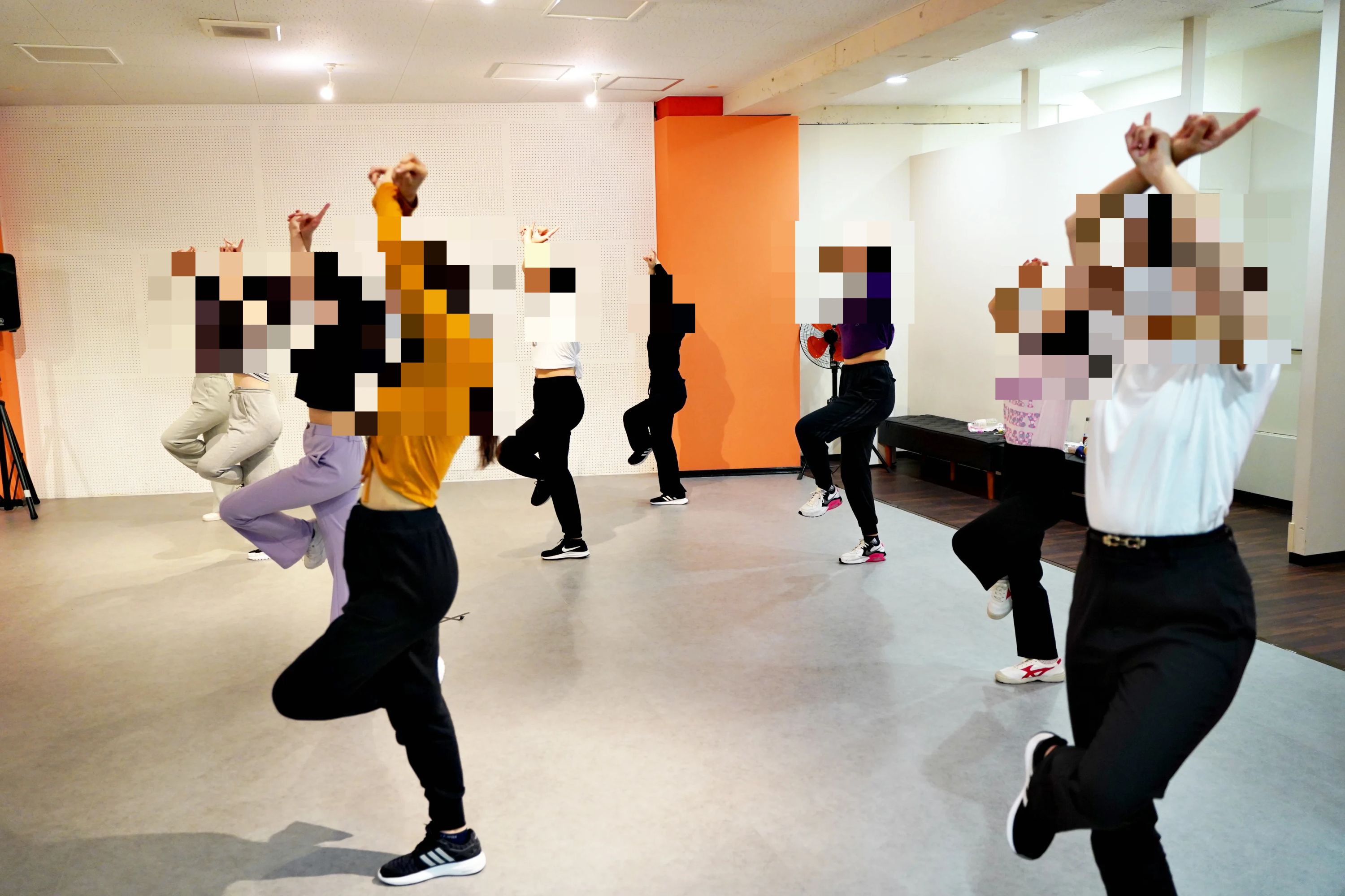 KOBE K-POP STUDIO・ACADEMY FANCY ダンス 磯部通教室のサムネイル画像 5