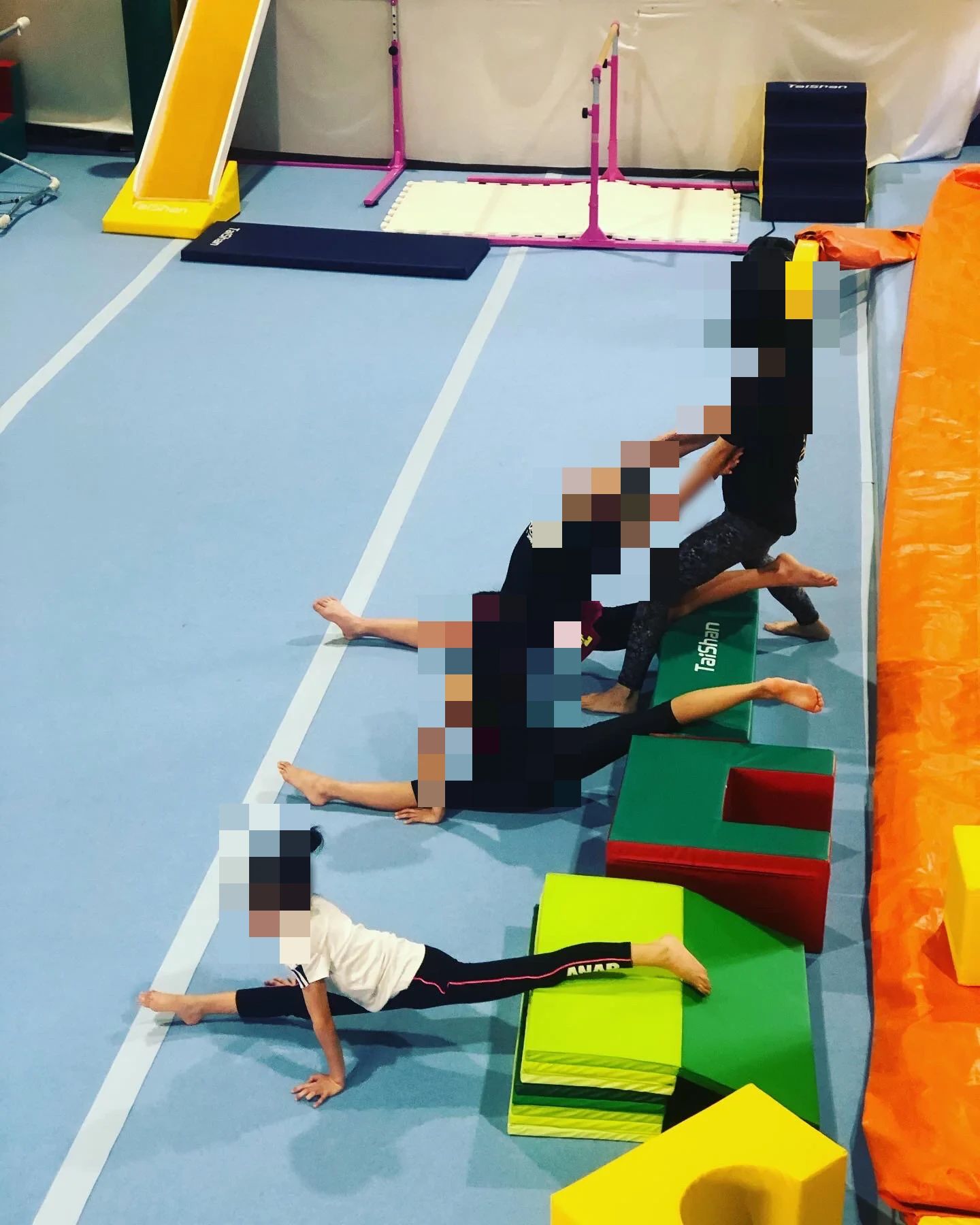 acroba(アクロバ) 運動・体操・陸上 三橋教室のサムネイル画像 4