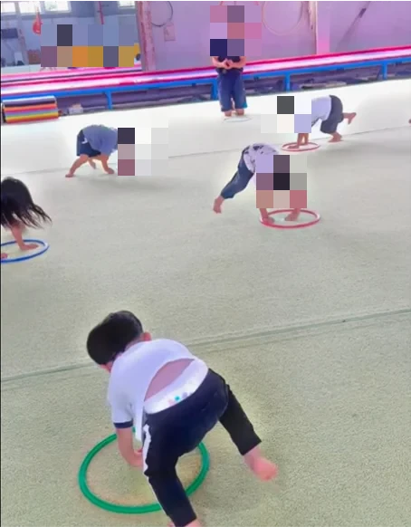 フレンドリークラブ 運動・体操・陸上 習志野みのり新体操のサムネイル画像 5