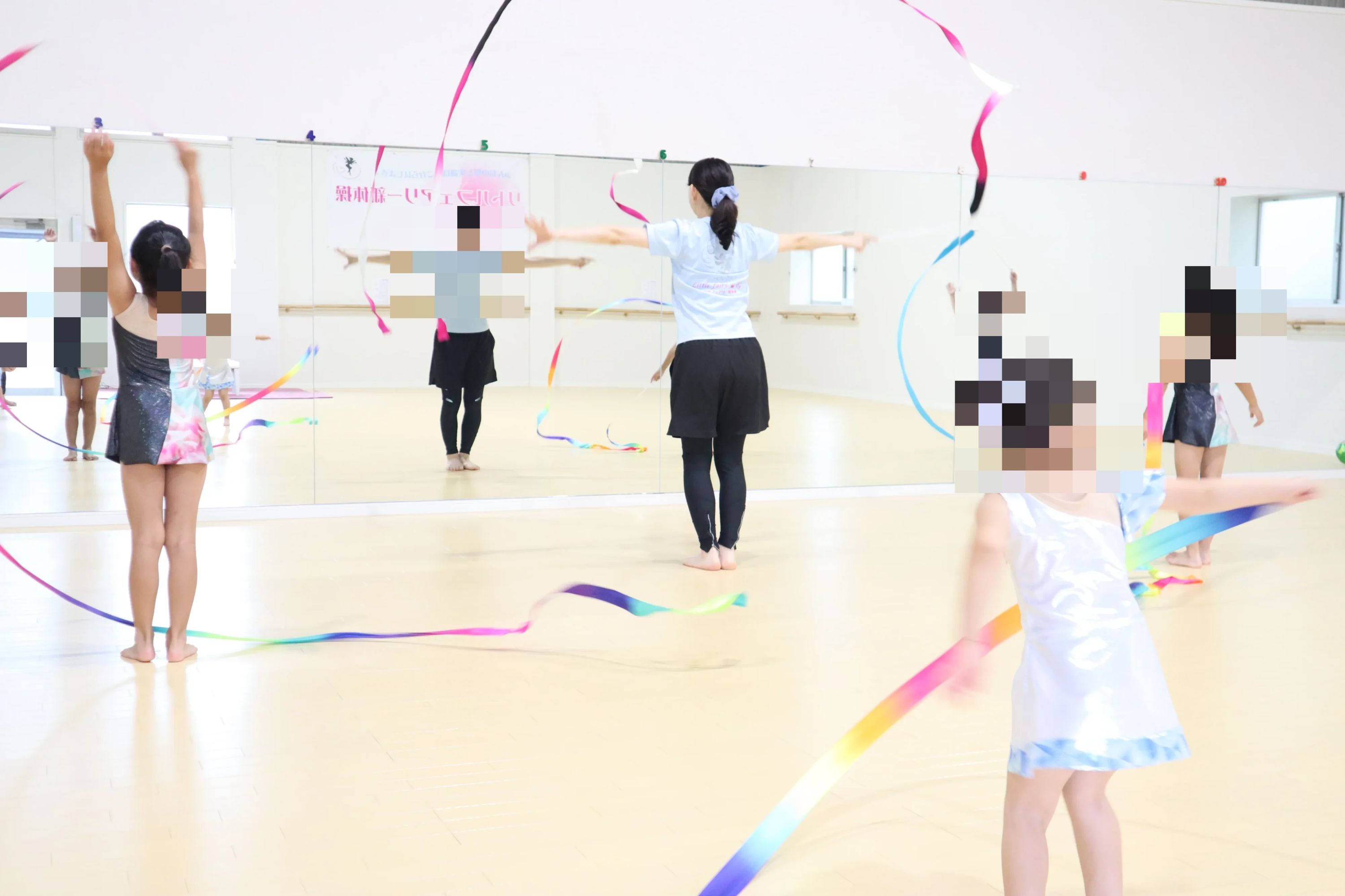 リトルフェアリー新体操 豊川スクールのサムネイル画像 5