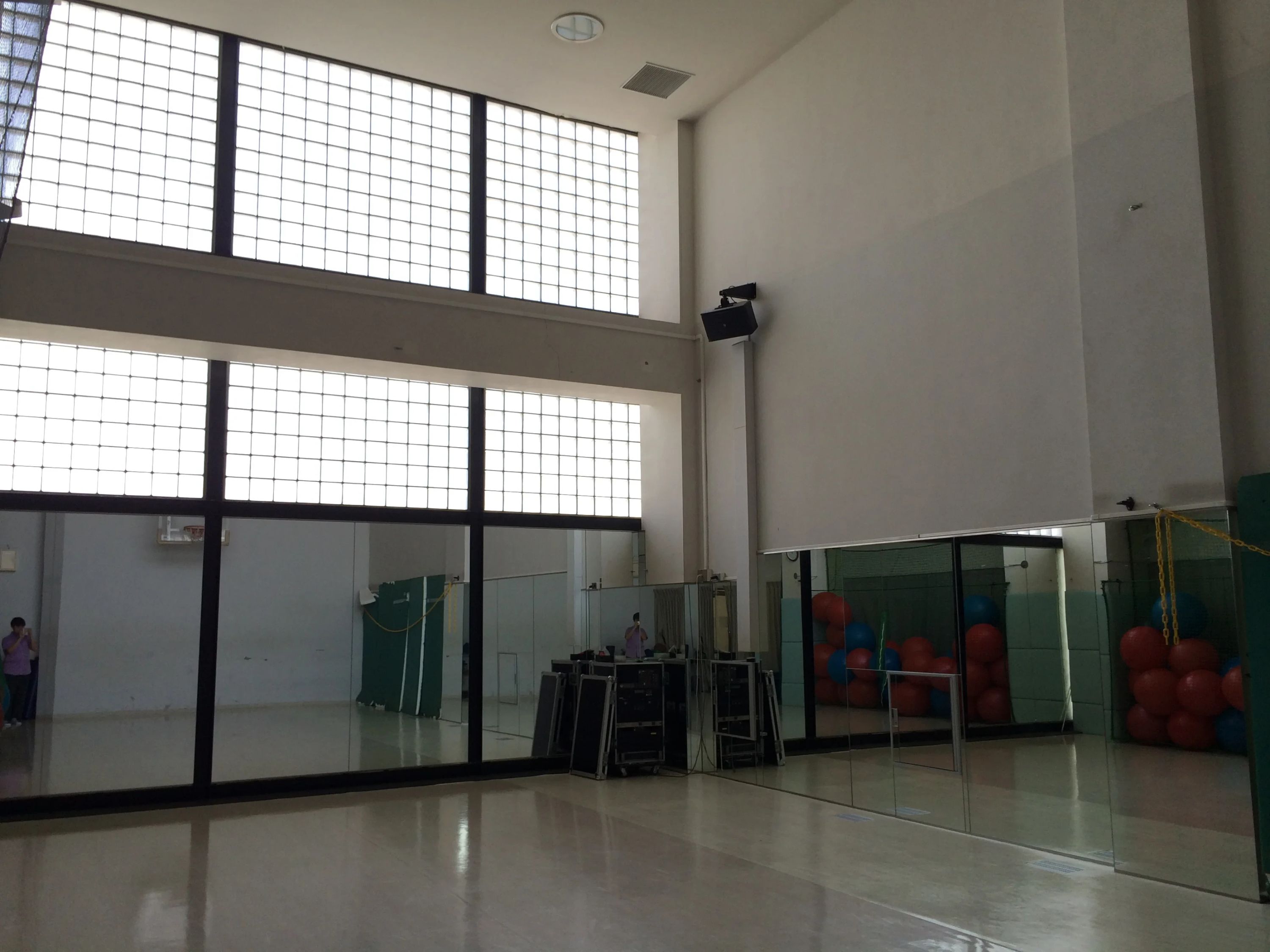 大阪エヴェッサ バスケットボール 東急スポーツオアシス茨木のサムネイル画像 2