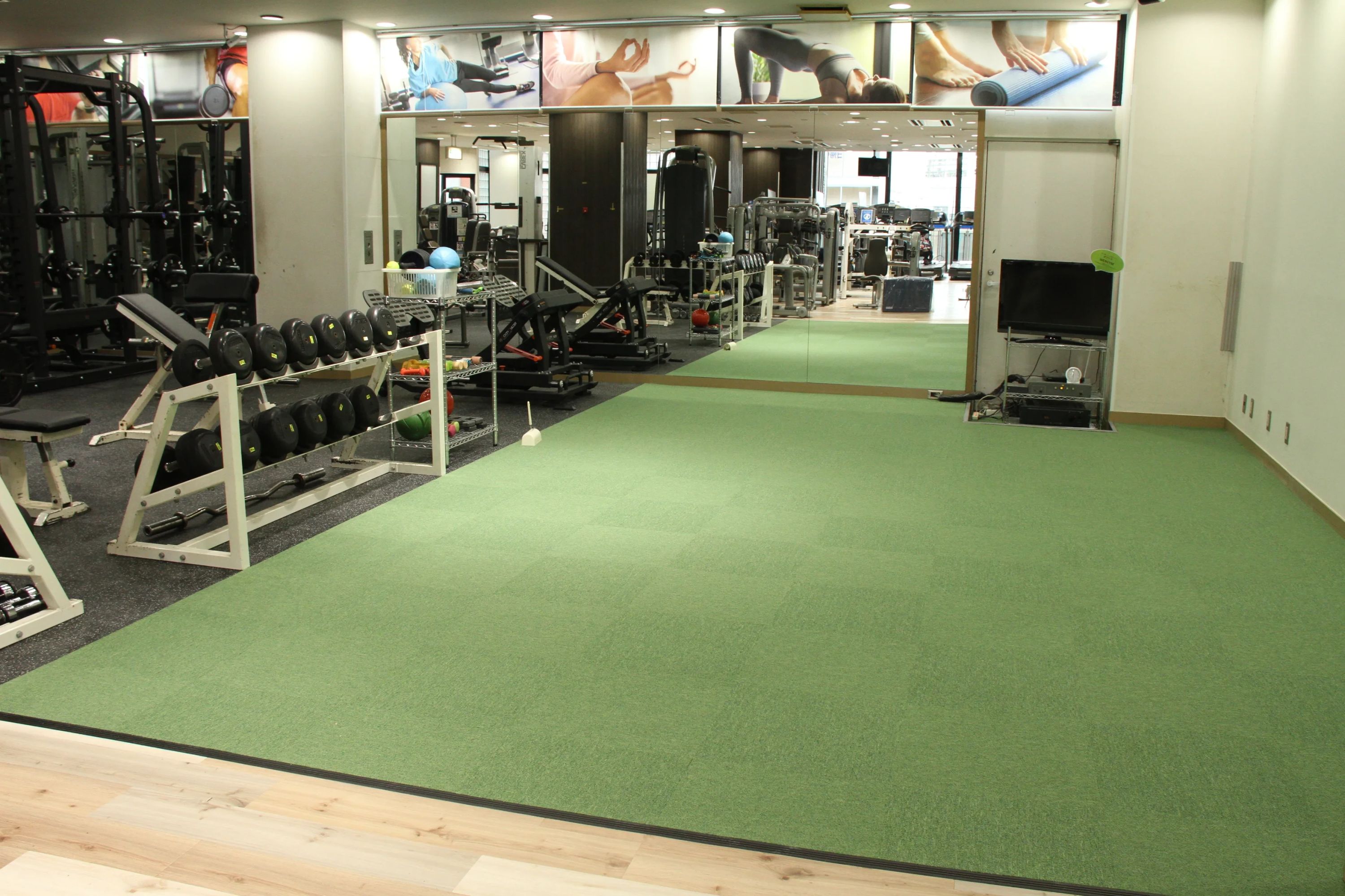 大阪エヴェッサ バスケットボール 東急スポーツオアシス茨木のサムネイル画像 3