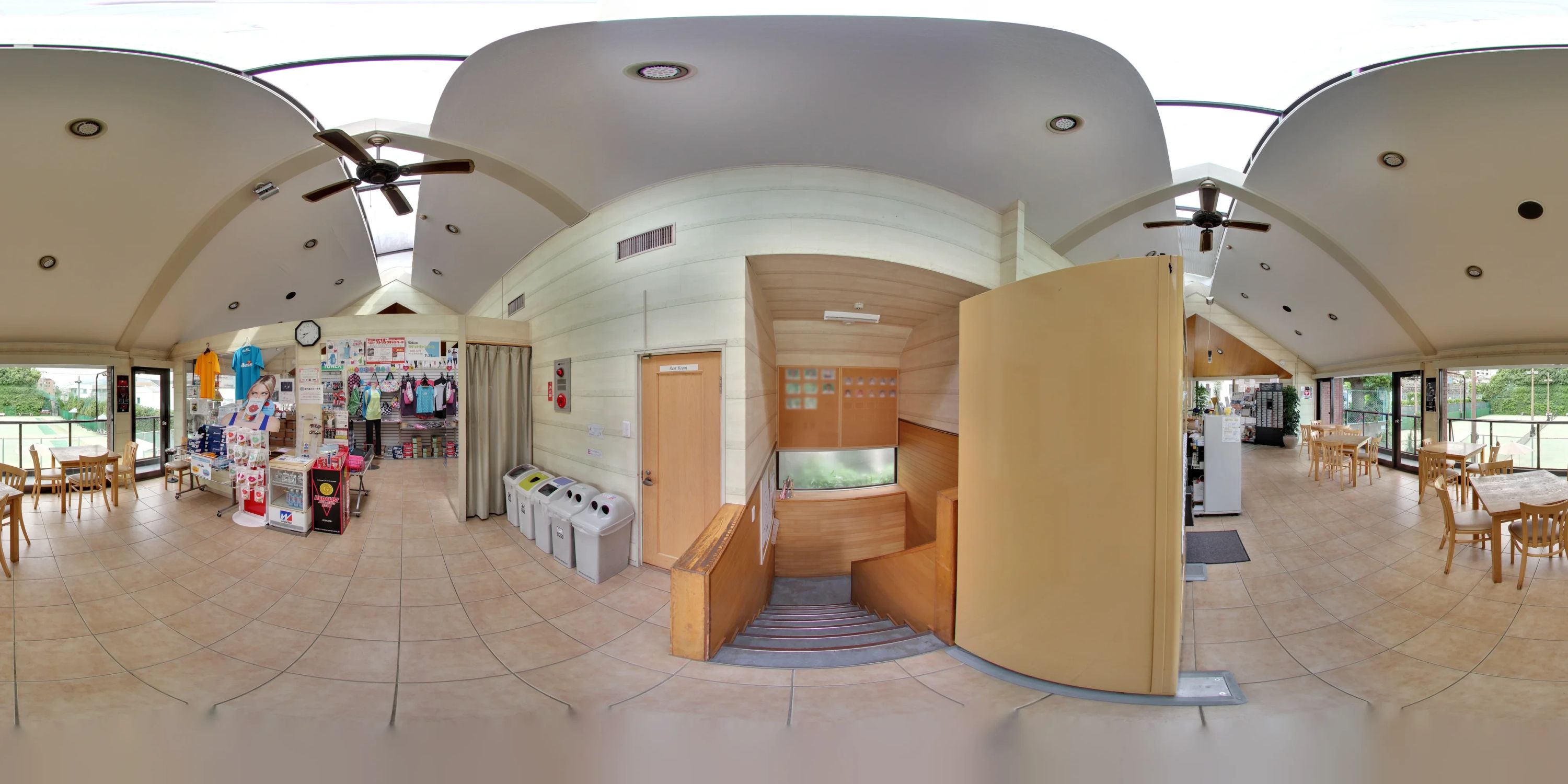 自由ガ丘インターナショナルテニスカレッジ 八雲教室のサムネイル画像 3