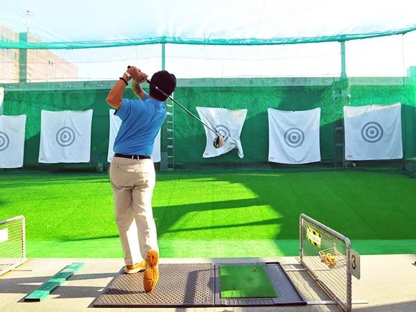 JUCHI(ジュチ) ゴルフ 新宿西校のサムネイル画像 3