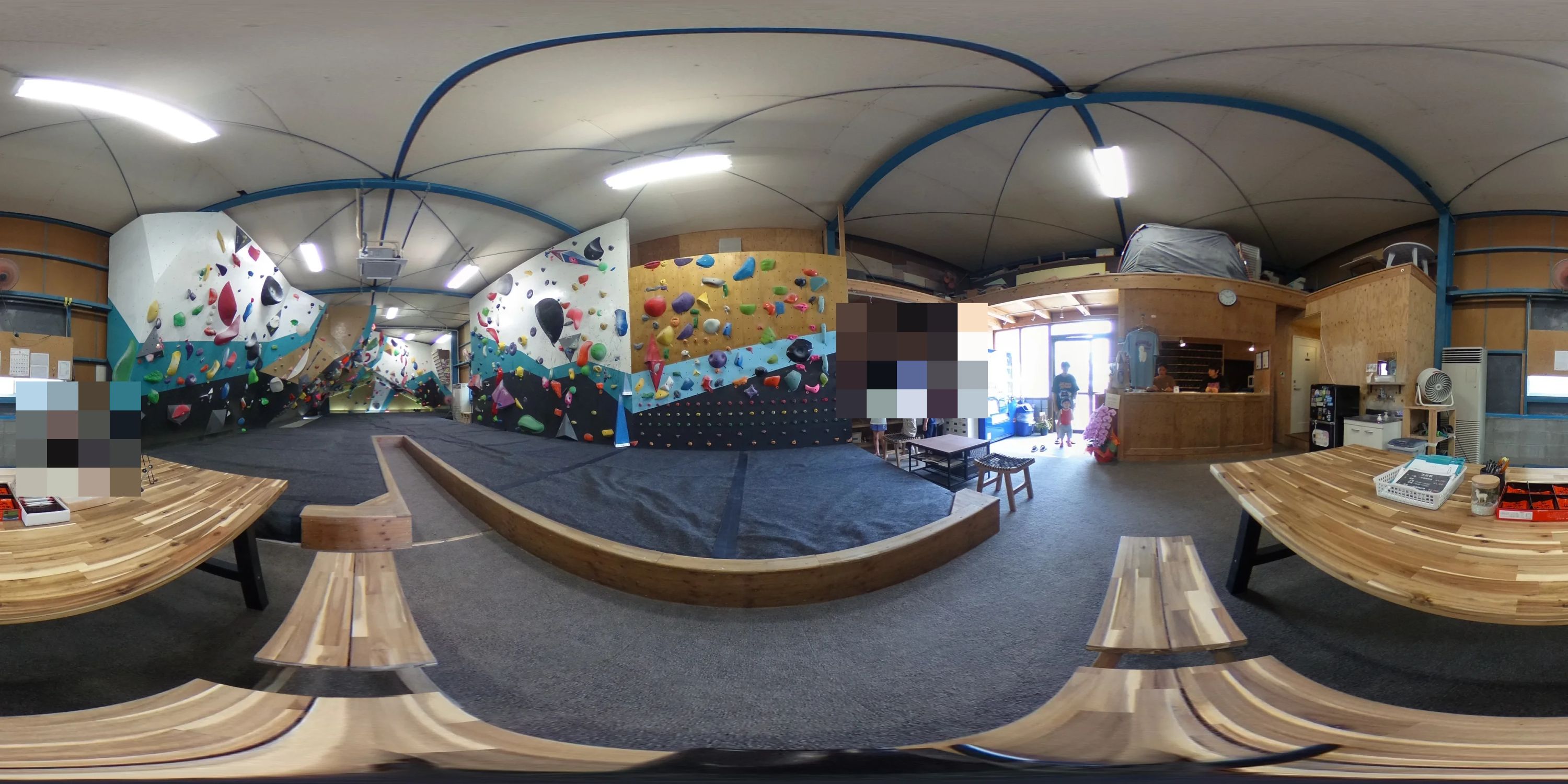 クライミングジム・ヒグラシ ボルダリング 堺北花田店のサムネイル画像 3