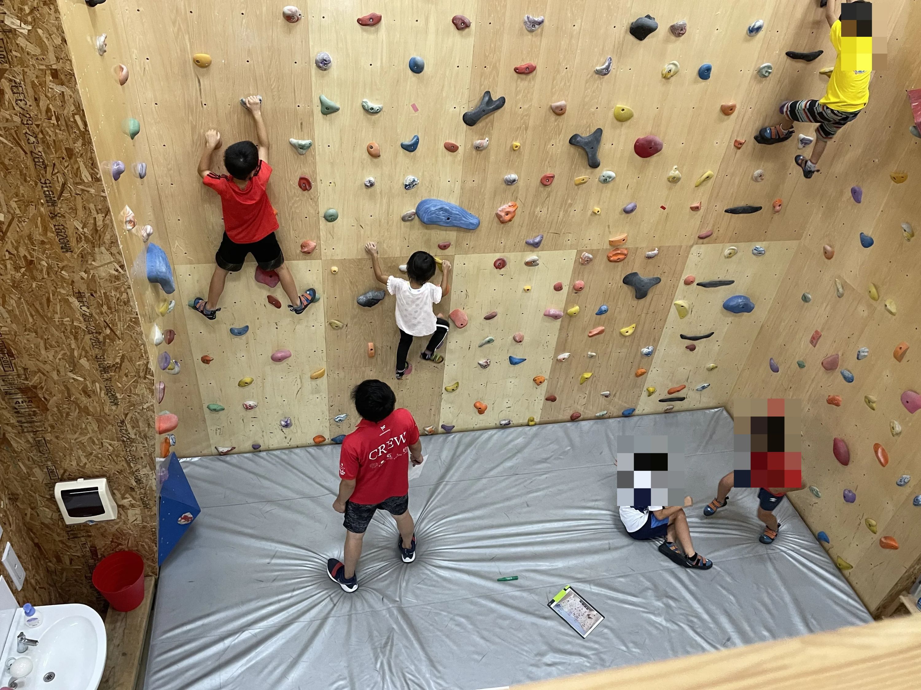 フィットネスクラブTFC ボルダリング 高鍋教室のサムネイル画像 2