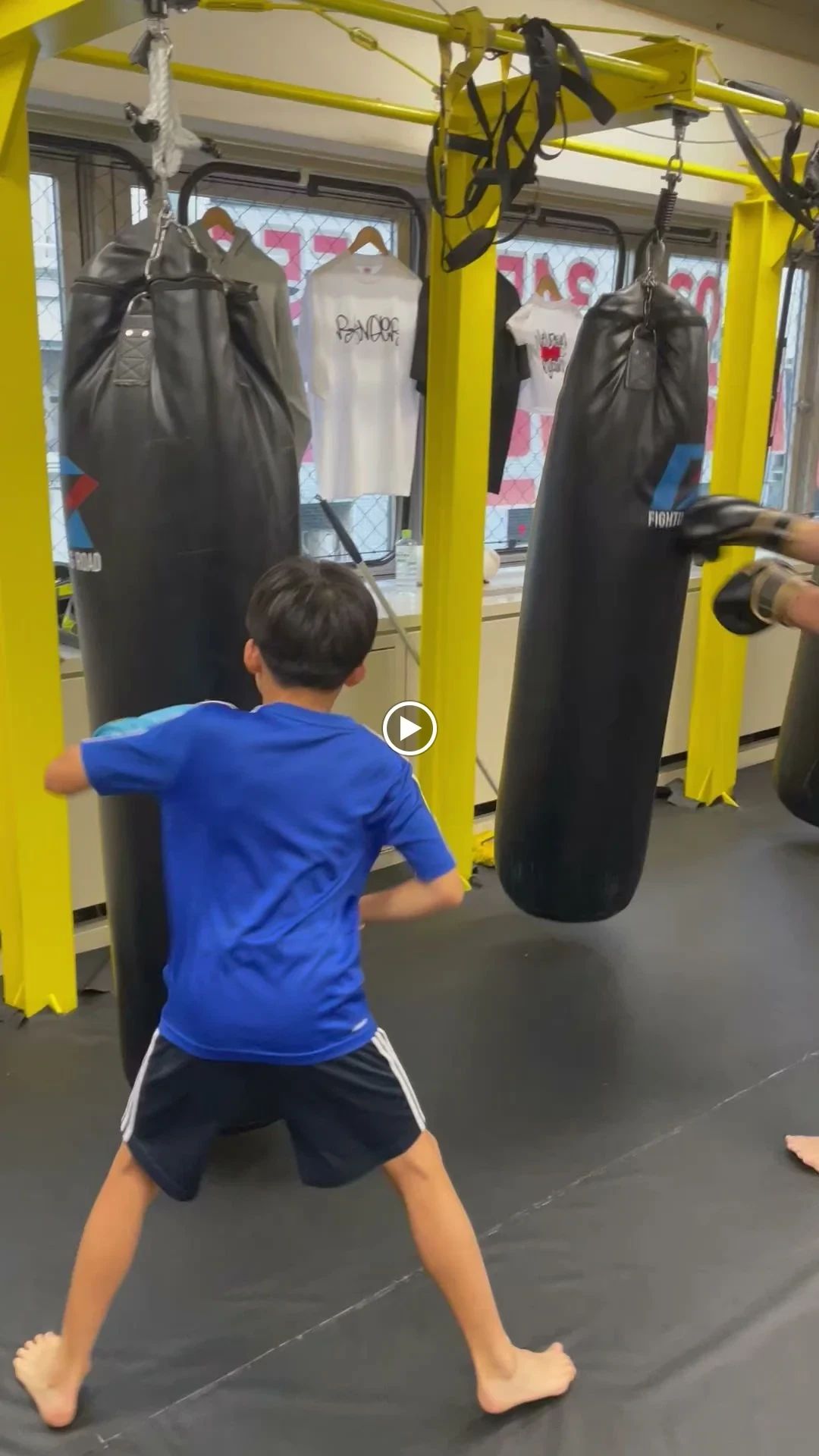 RANGERGYM(レンジャージム) キックボクシング 麻布十番店のサムネイル画像 5