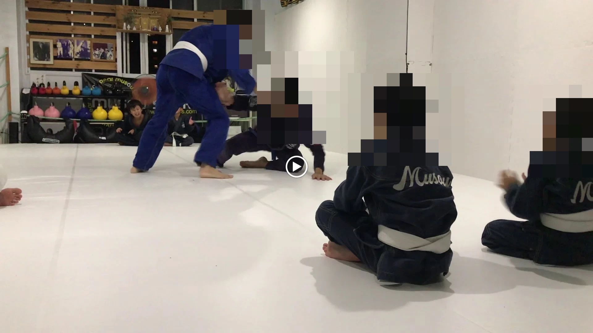 浜松街中道場 ボクシング 神明町教室のサムネイル画像 2