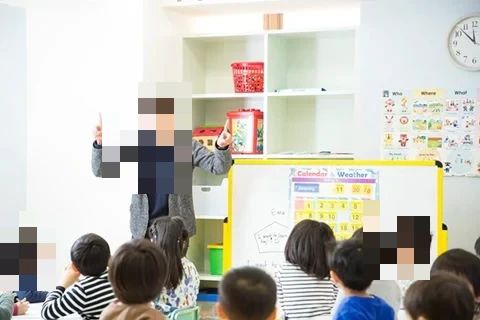 Blue Dolphins(ブルードルフィンズ) 英語・英会話 千里中央校のメイン画像