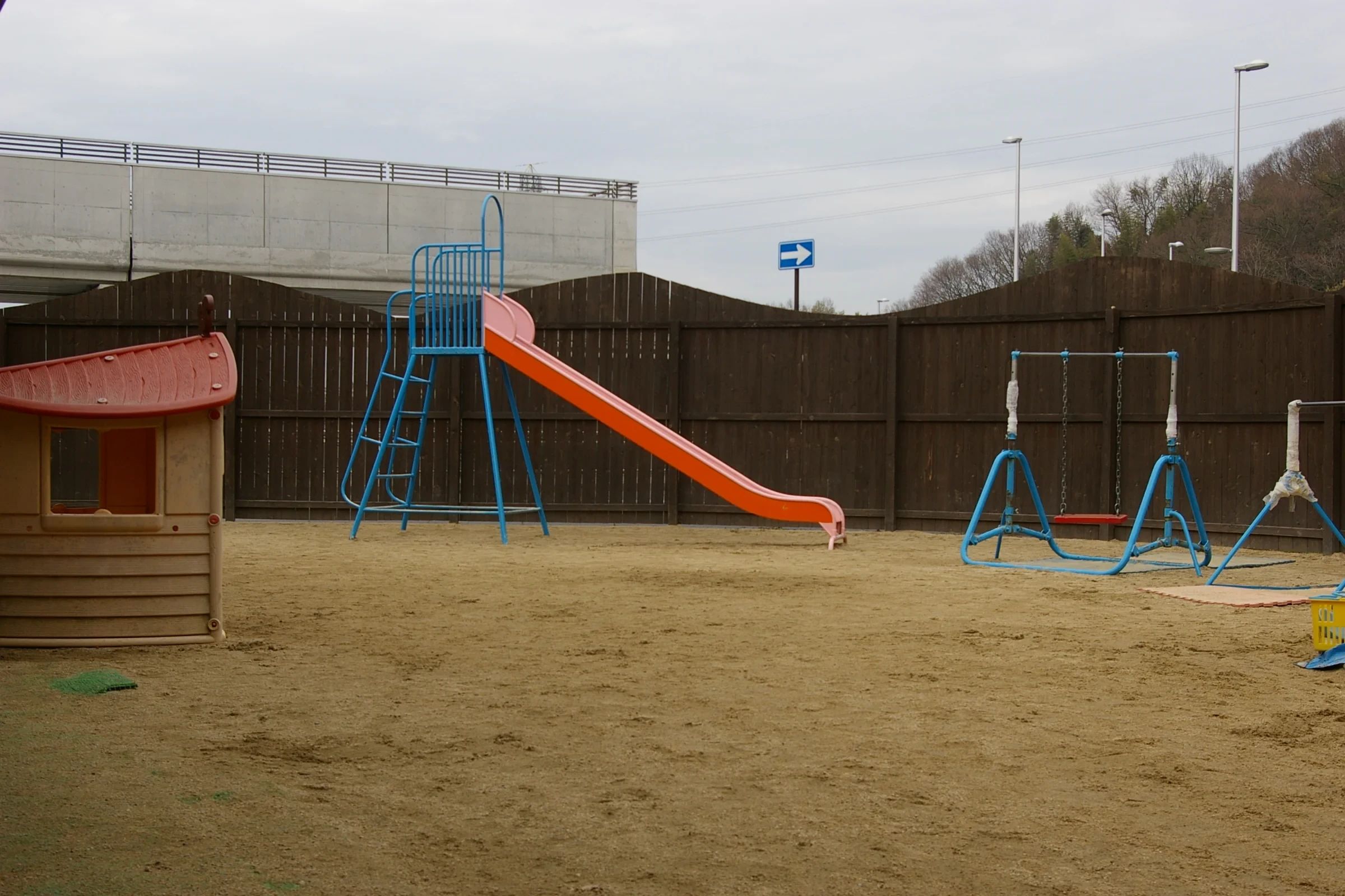 KINDER KIDS(キンダーキッズ) 英語・英会話 奈良登美ヶ丘校のメイン画像