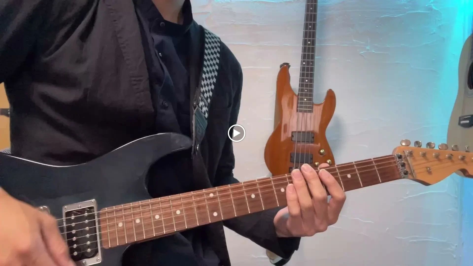 ７丁目ギター教室 尼崎校のサムネイル画像 2