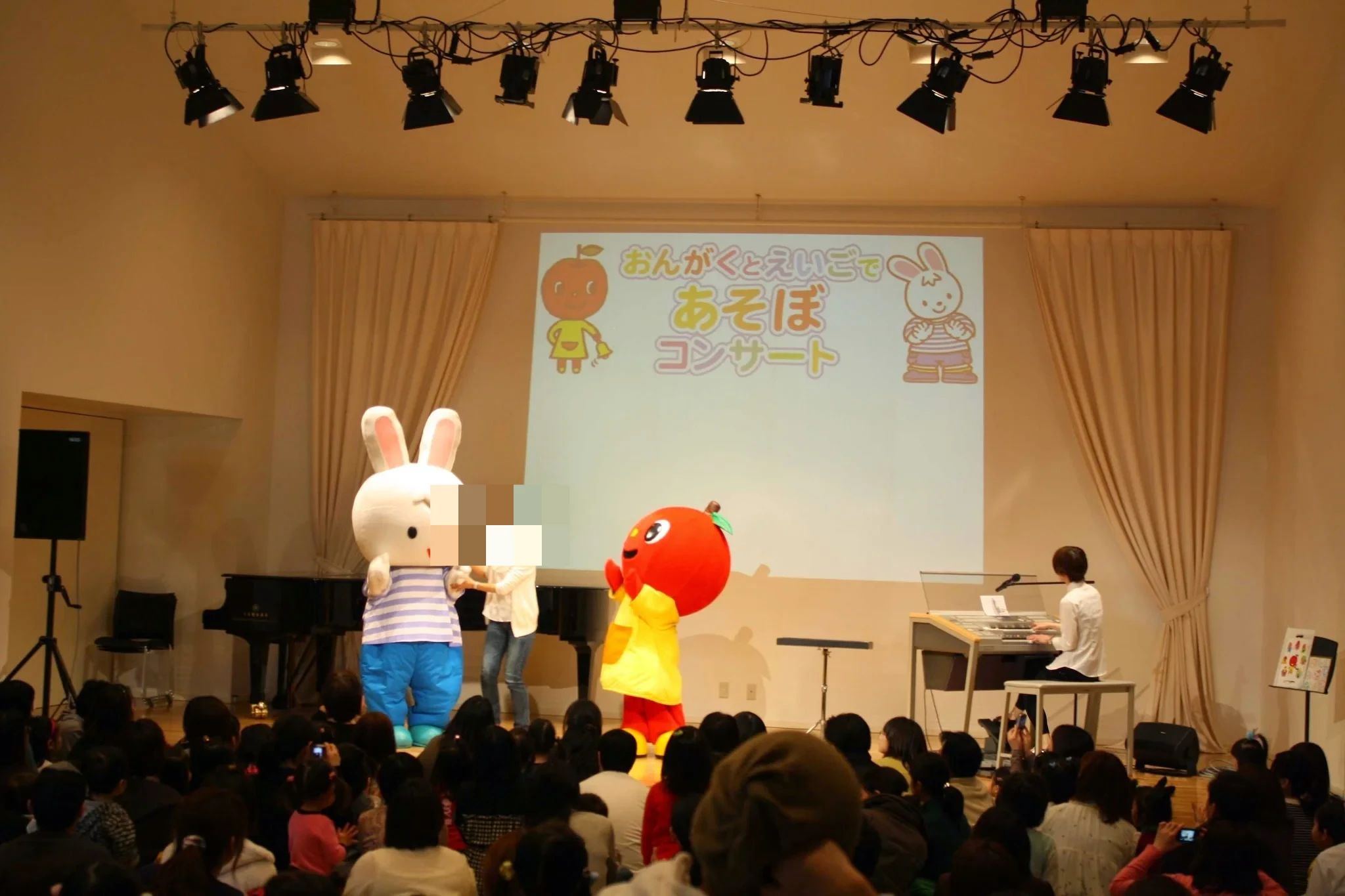 エルム楽器 ピアノ 本社センターのサムネイル画像 2