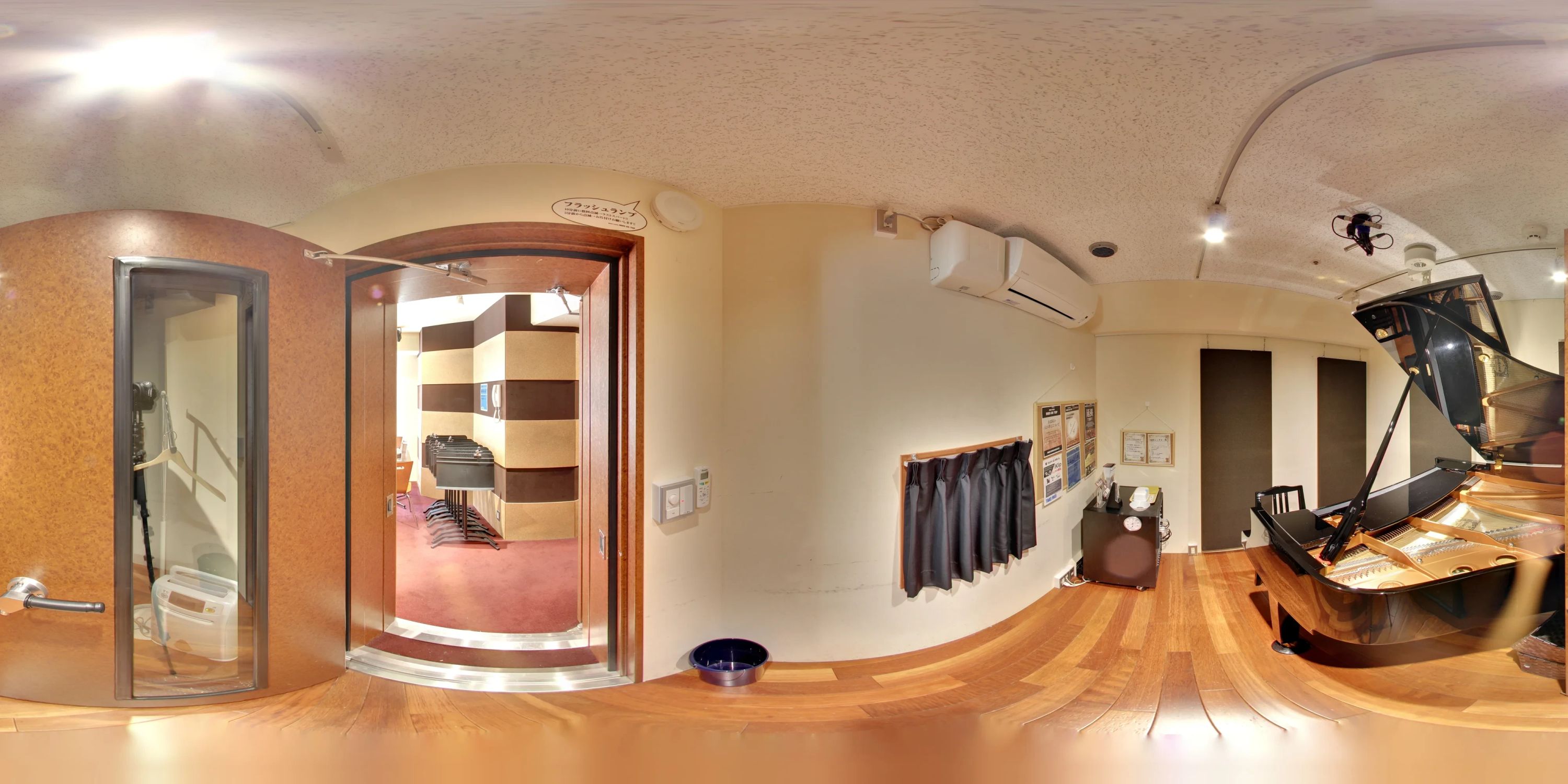 ピアノレッスンアスティ BASS　ON　TOP　池袋西口のサムネイル画像 3