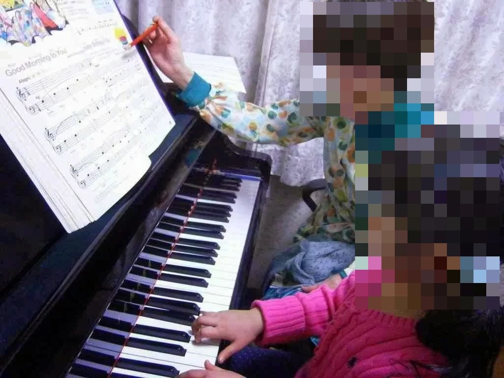 西堀音楽外語学院 ピアノ 西堀教室のサムネイル画像 2