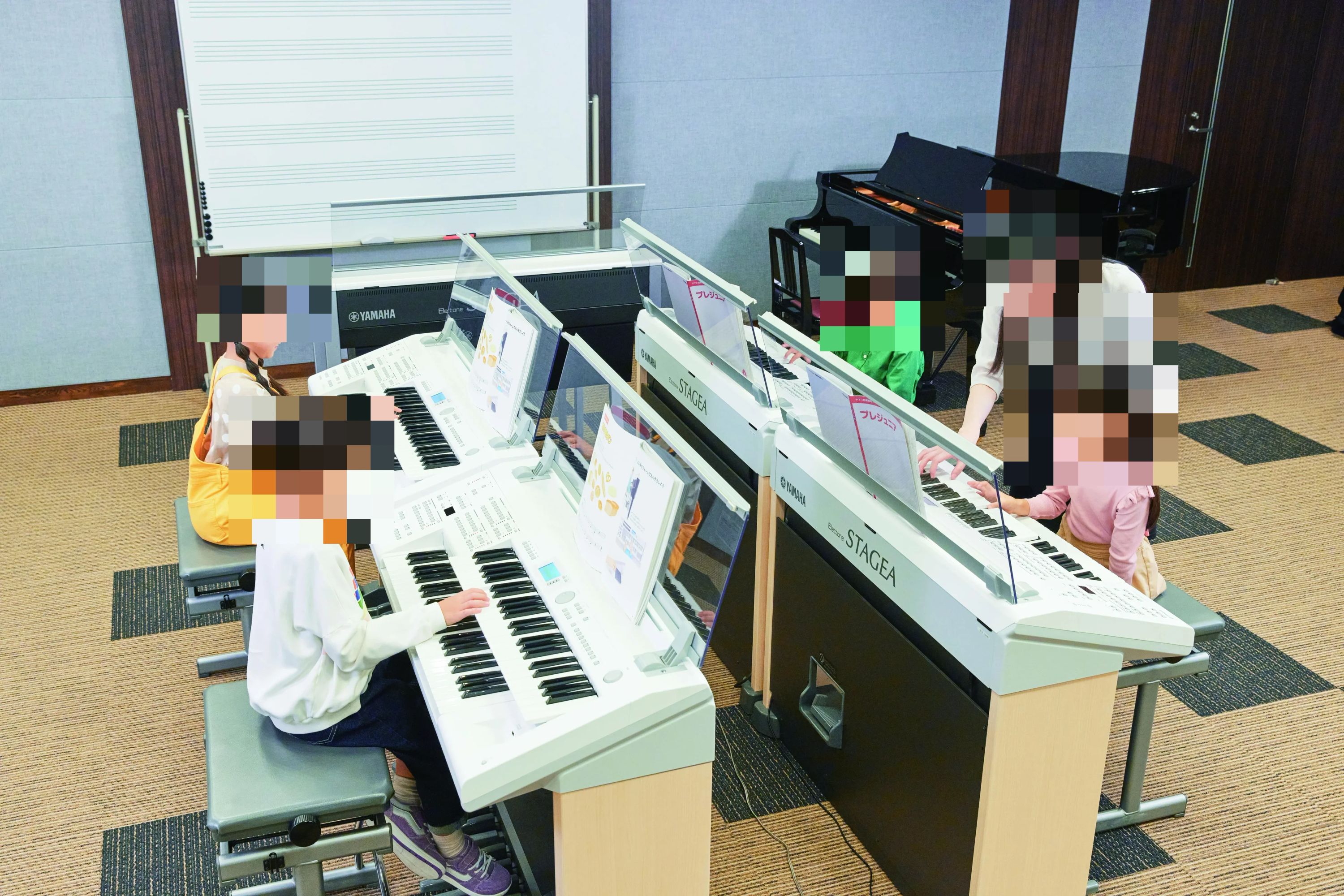 日響楽器 ピアノ 新守センターのメイン画像