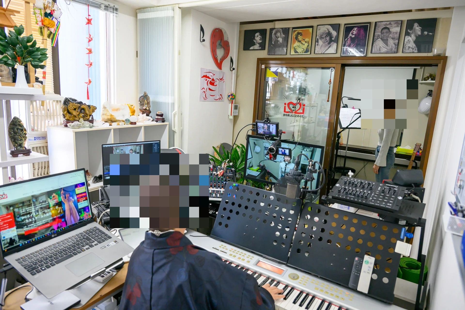 IMIボイストレーニング・ボーカルスクール大阪校 ピアノ 南船場教室のサムネイル画像 3