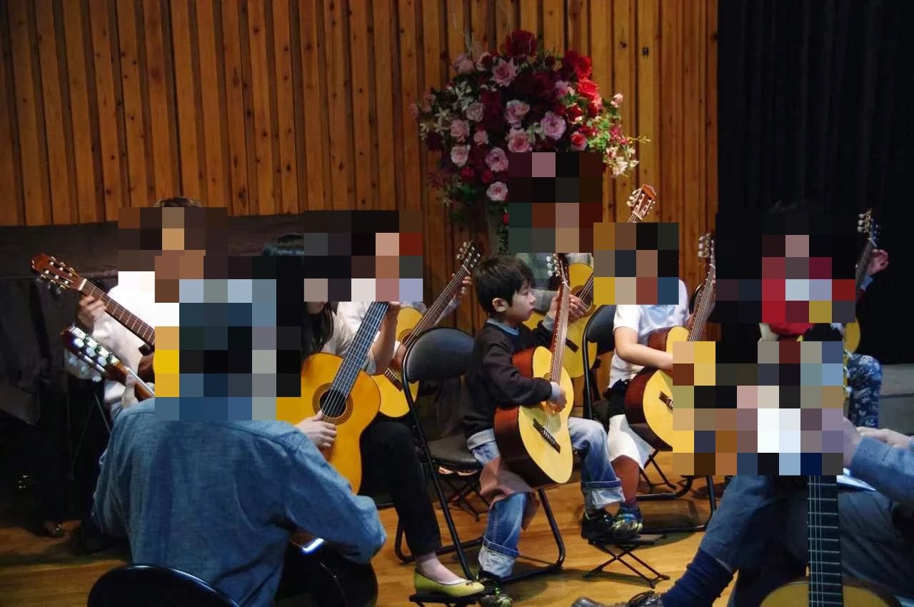 ギタースタジオhacchi ギター 下連雀教室のサムネイル画像 5