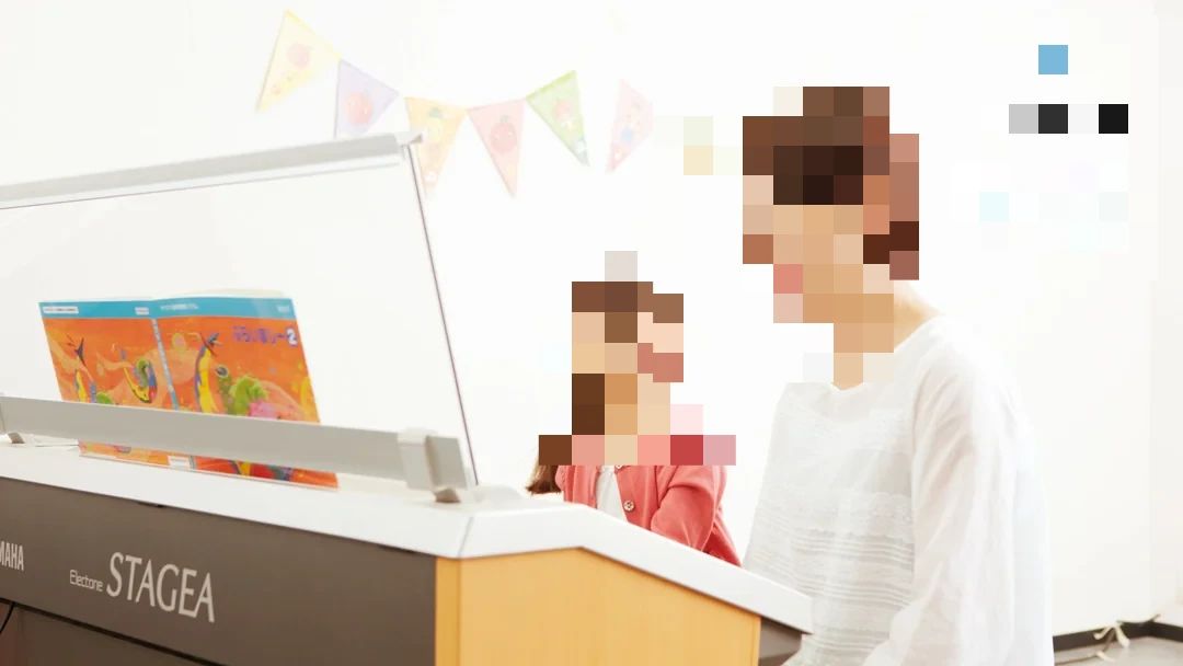 スガナミ楽器 ギター 鶴川駅前センターのサムネイル画像 2