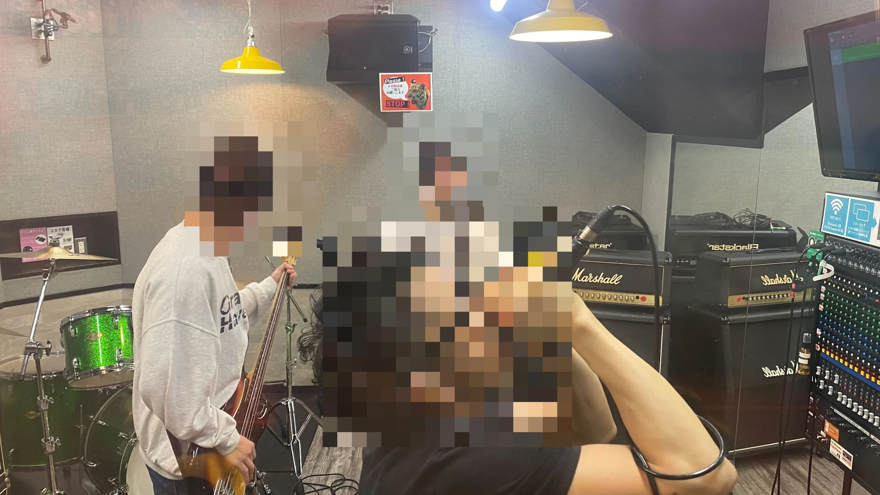 セレクトーン ギター スタジオペンタ池袋ハンズサイドのサムネイル画像 5