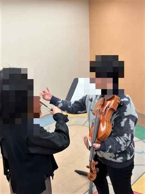 有隣堂 ギター 保土ヶ谷ミュージックセンターのサムネイル画像 5