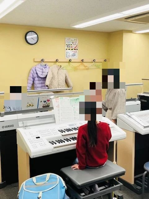 有隣堂 ギター 保土ヶ谷ミュージックセンターのサムネイル画像 2