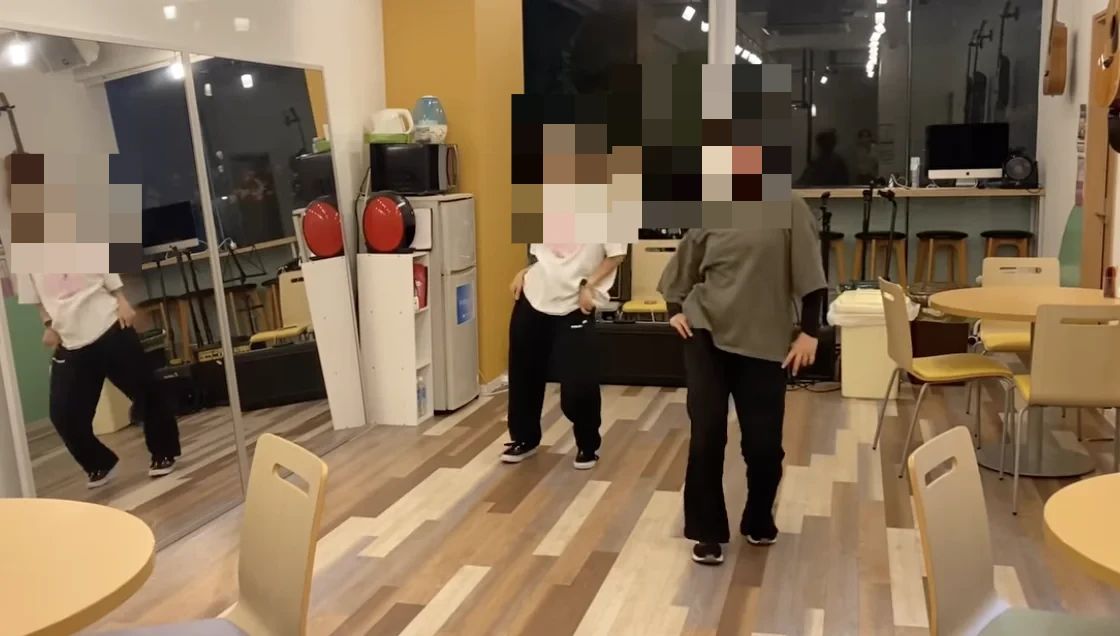 NAYUTAS ギター 本山校のサムネイル画像 3