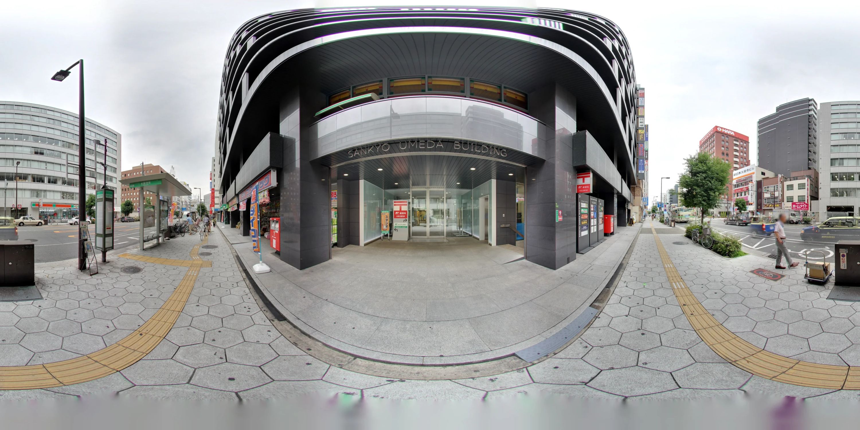 椿音楽教室 ギター BASS ON TOP 大阪梅田店のサムネイル画像 3