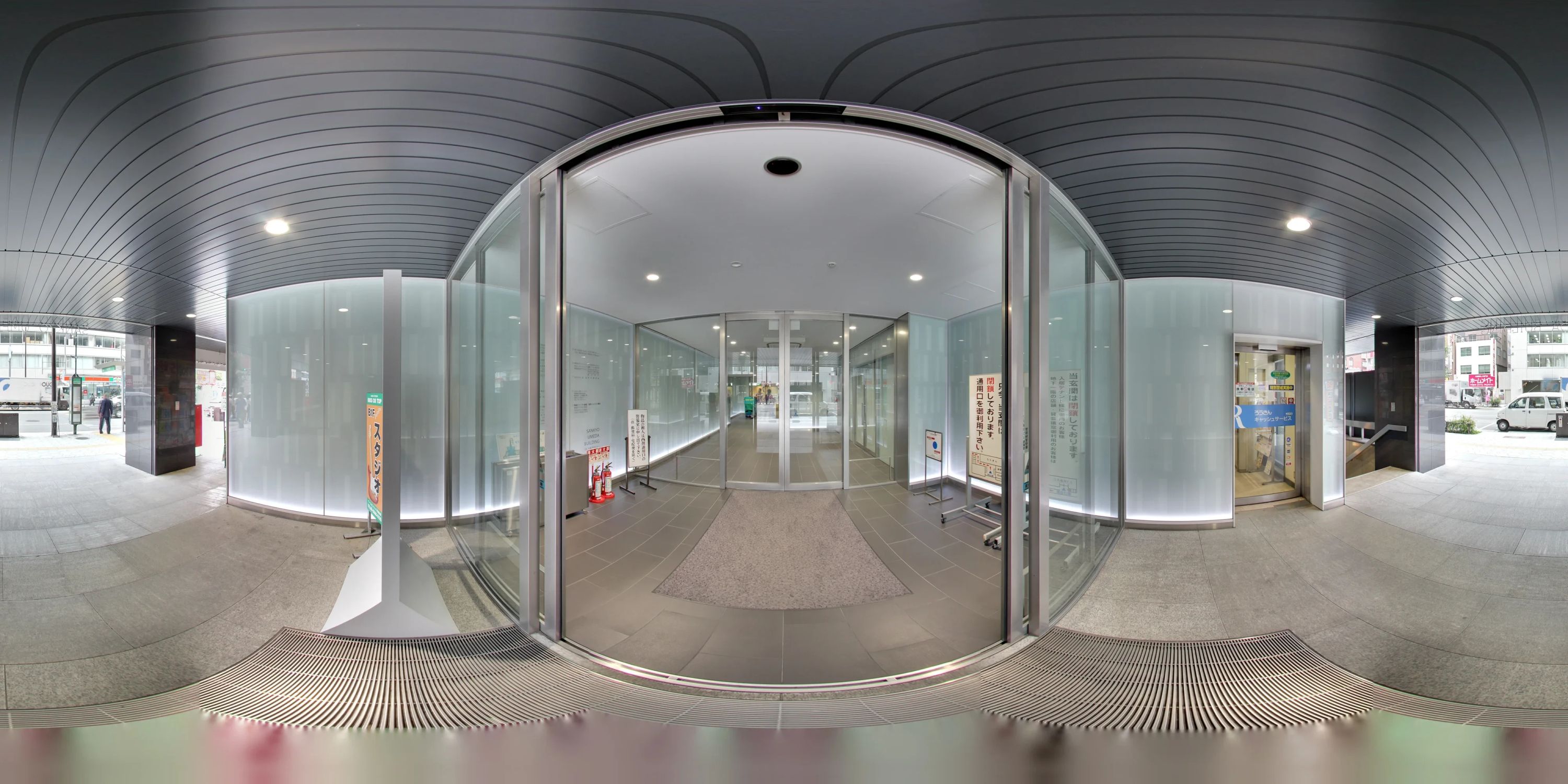 椿音楽教室 ギター BASS ON TOP 大阪梅田店のサムネイル画像 4