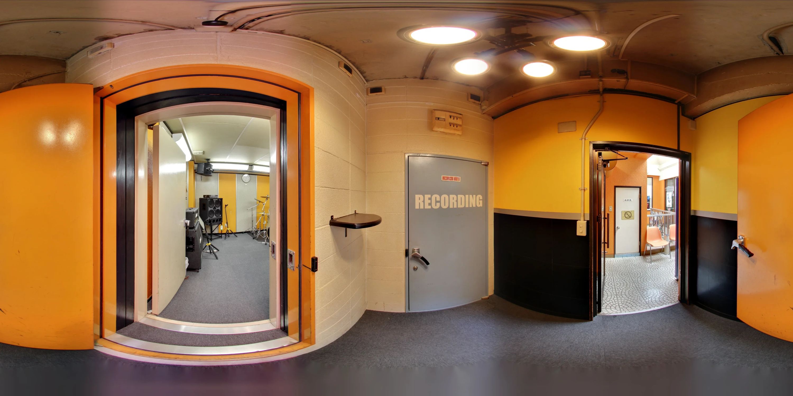 椿音楽教室 ギター BASS ON TOP 堺 深井駅前店のサムネイル画像 2